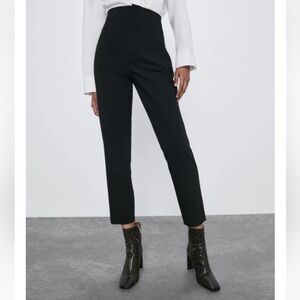 Zara new with tag high rise Cigarette pants black size M 8119/253/800